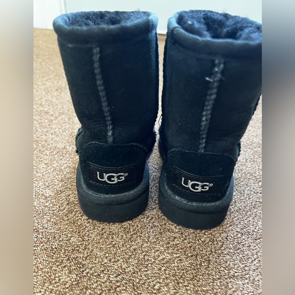 UGG Classic Black Boots  size - 7 Infant